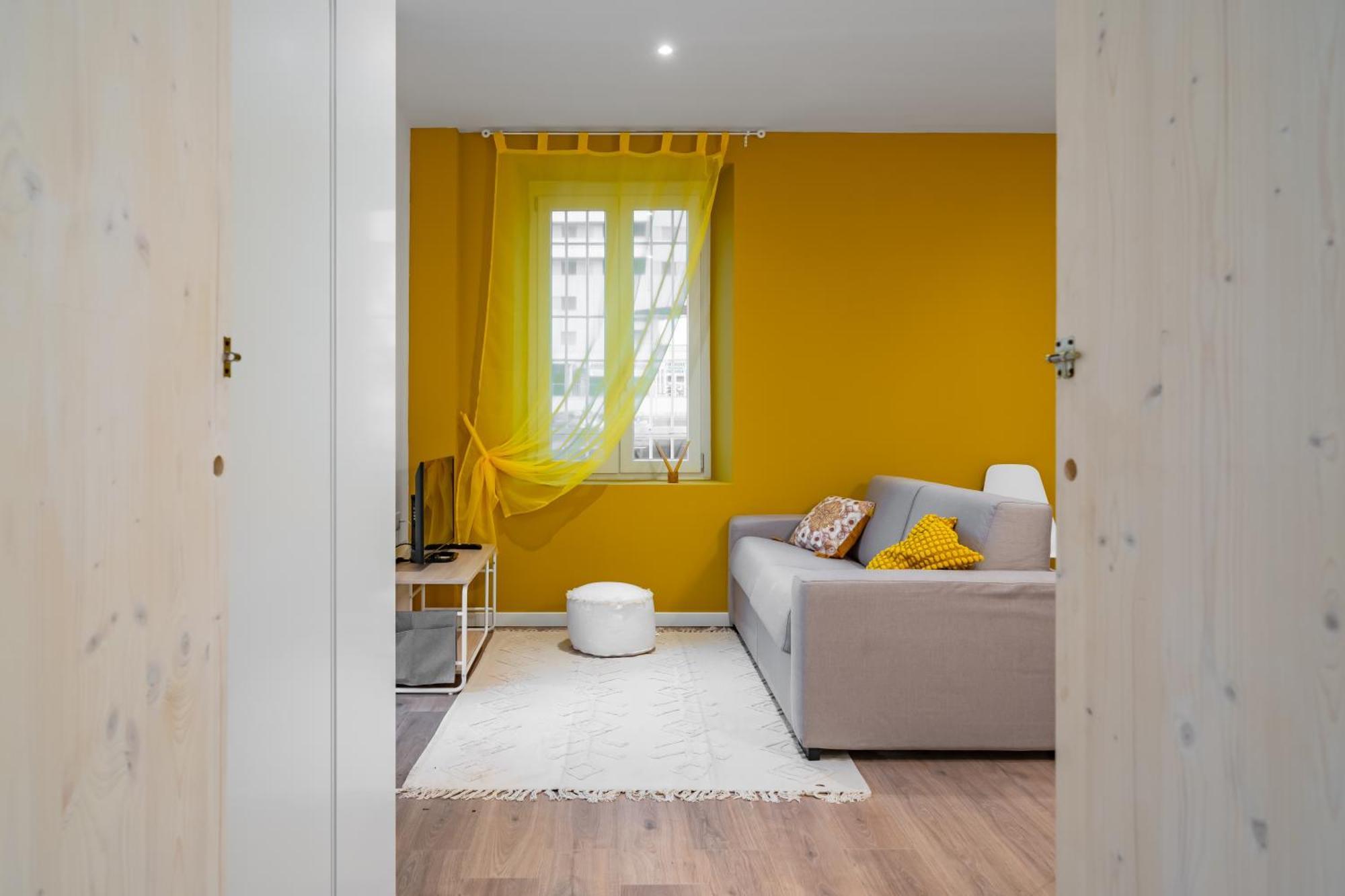 Cascina Conicchio - Metro Station - By Host4U Apartment Бреша Екстериор снимка