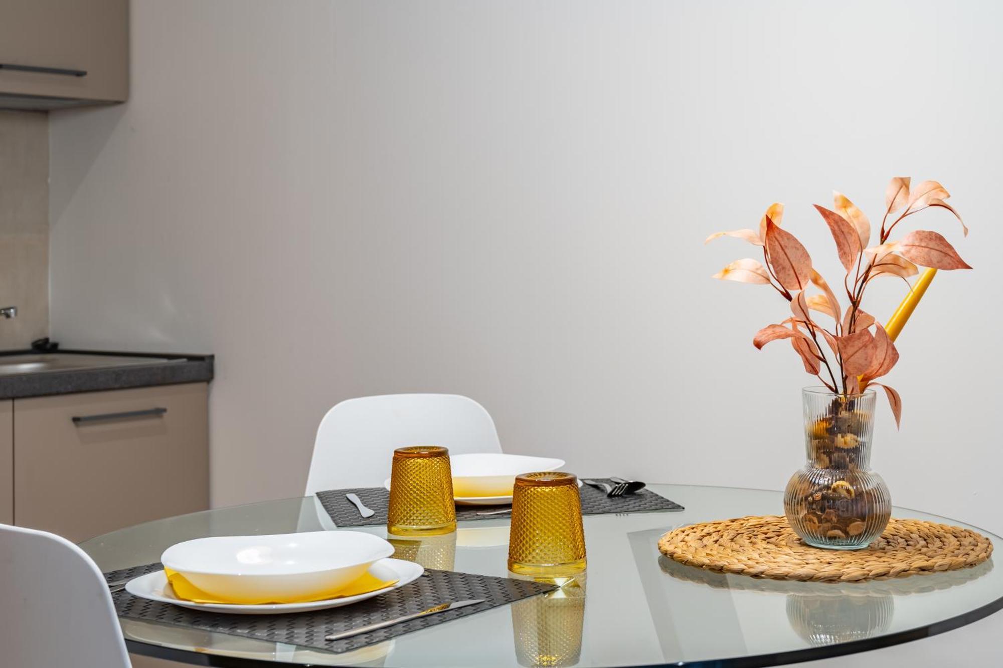 Cascina Conicchio - Metro Station - By Host4U Apartment Бреша Екстериор снимка
