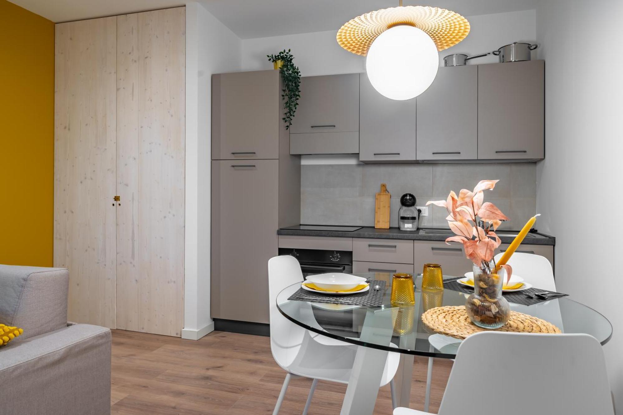 Cascina Conicchio - Metro Station - By Host4U Apartment Бреша Екстериор снимка