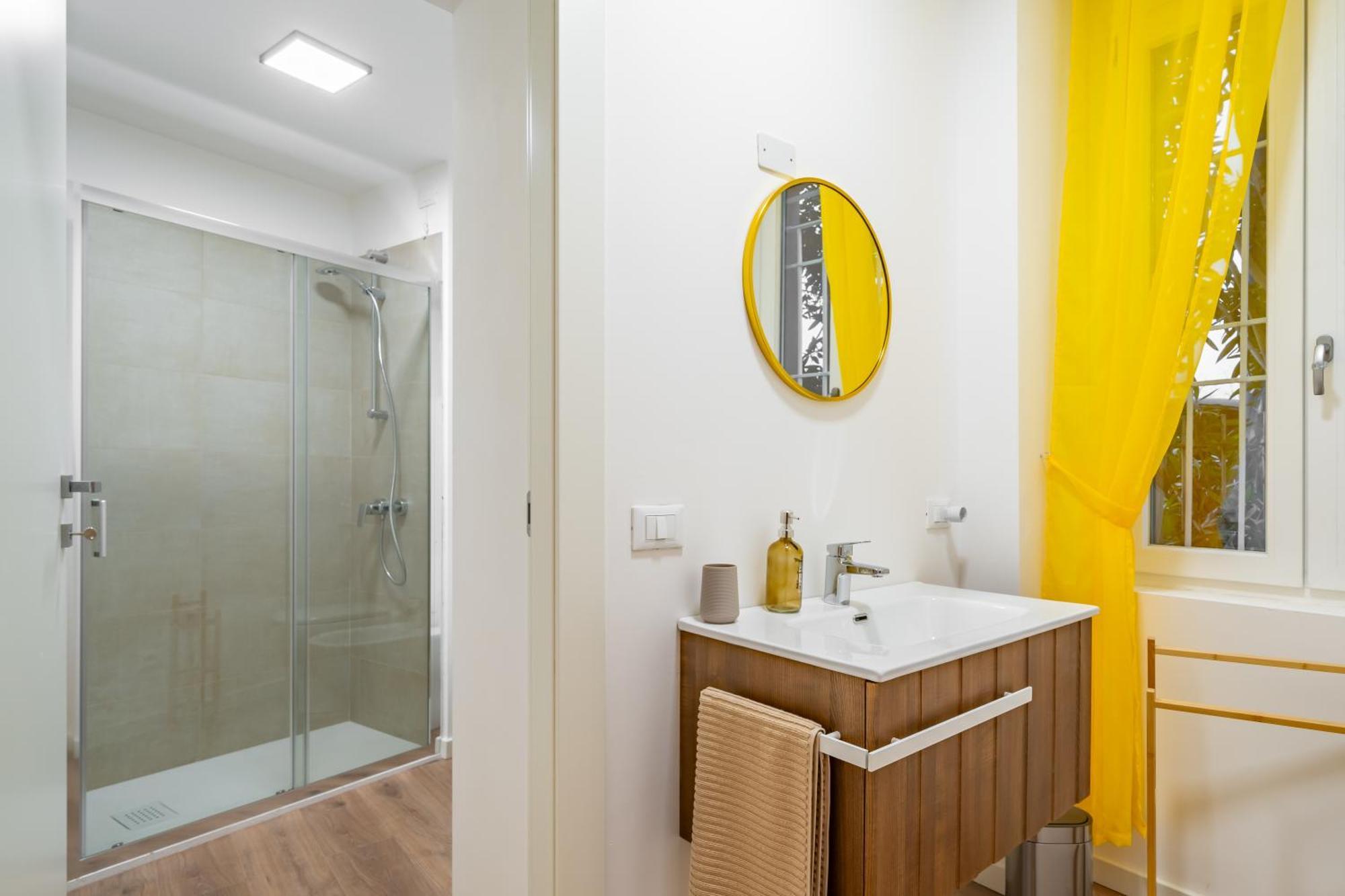 Cascina Conicchio - Metro Station - By Host4U Apartment Бреша Екстериор снимка
