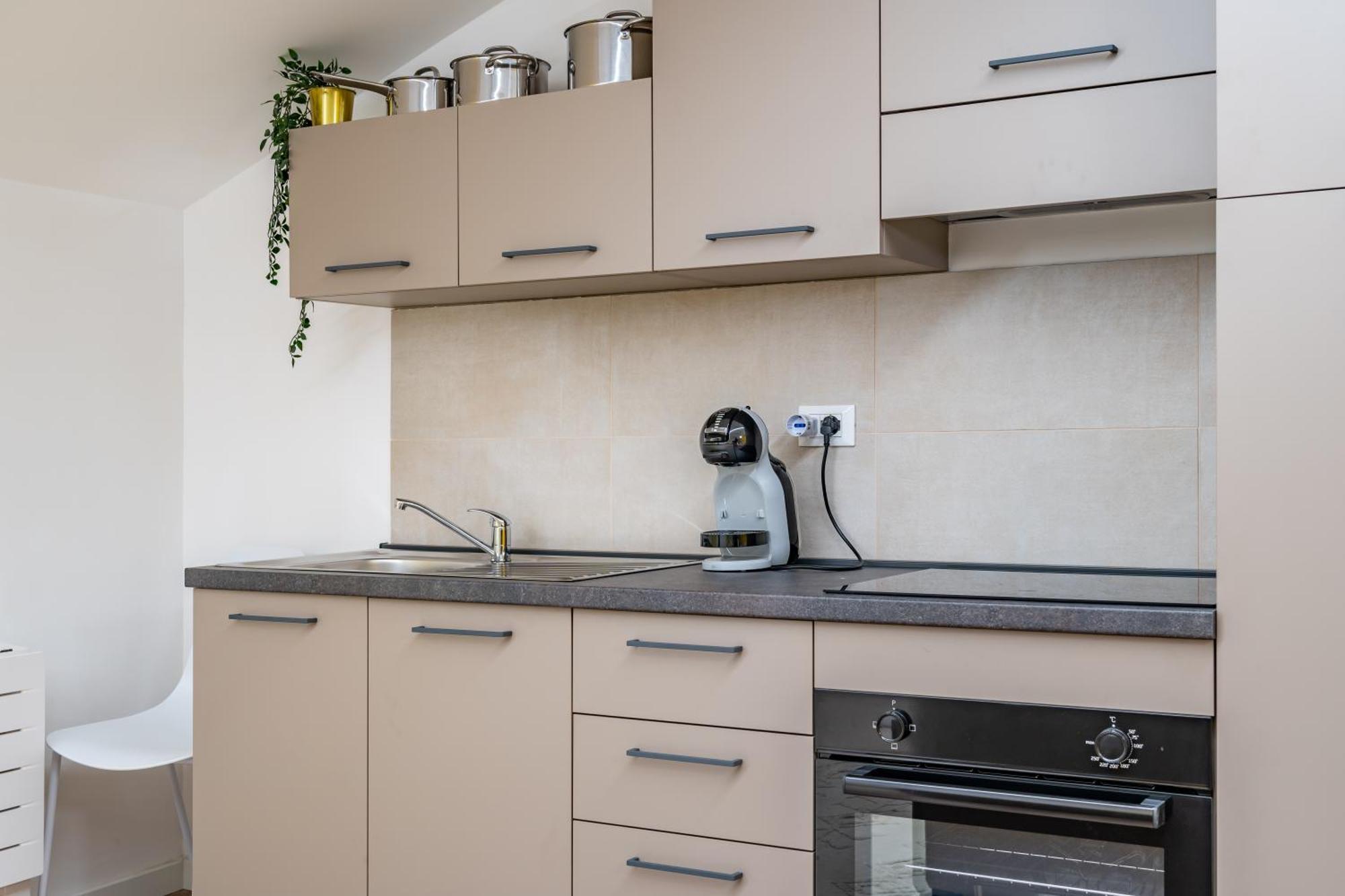 Cascina Conicchio - Metro Station - By Host4U Apartment Бреша Екстериор снимка