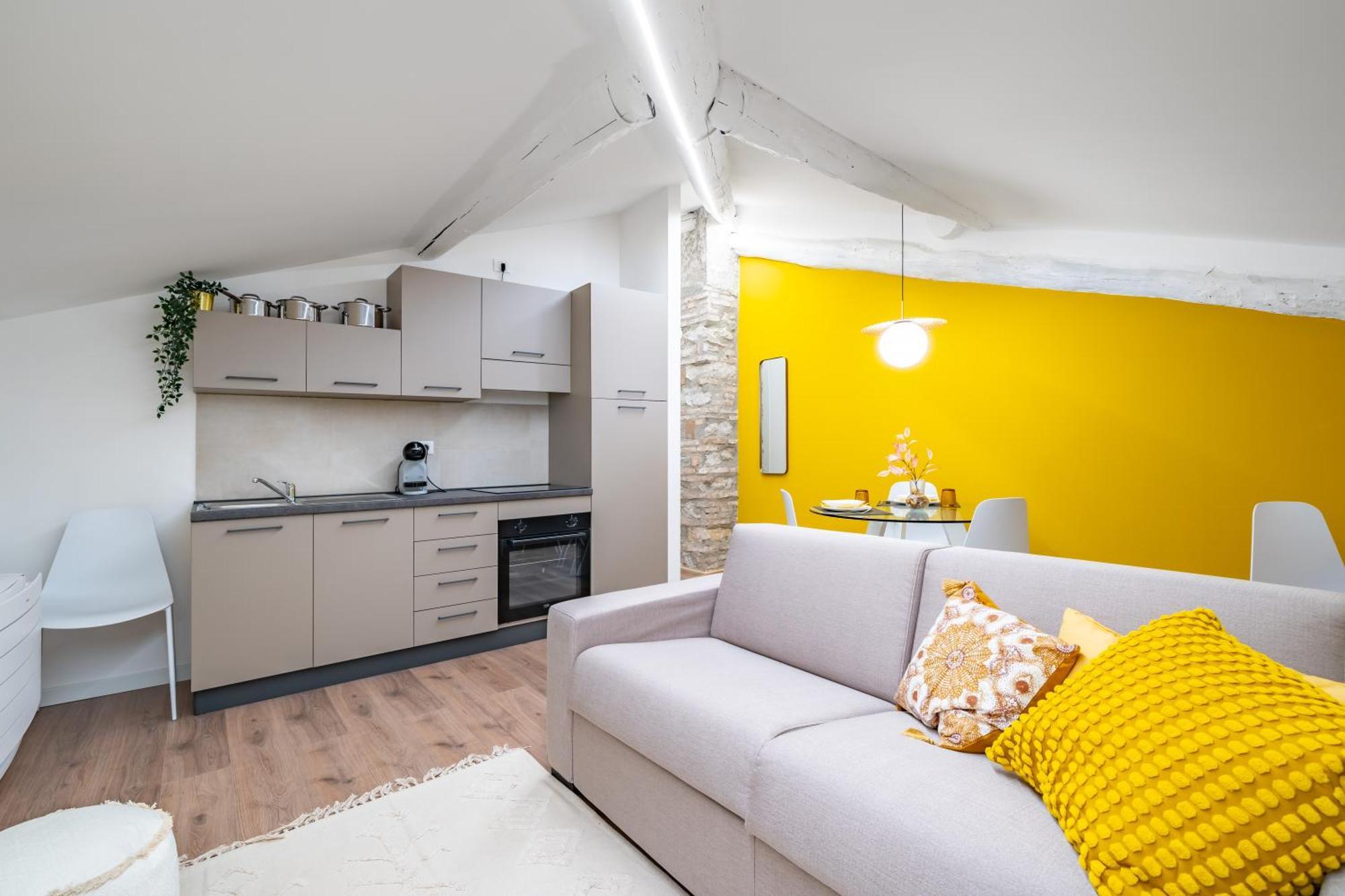 Cascina Conicchio - Metro Station - By Host4U Apartment Бреша Екстериор снимка